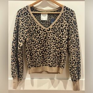 Abercrombie & Fitch Leopard Print V-Neck Sweater Size XS Brown Black